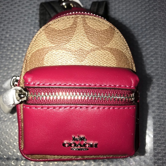 Coach 🌺 mini backpack coin case keychain NWT - Picture 3 of 15